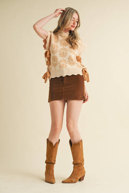 MOCK NECK FLORAL SWEATER VEST