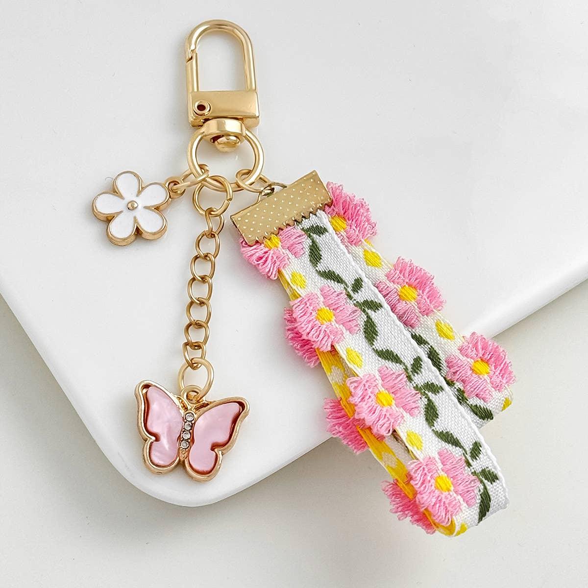 Small Fresh Cloth Daisy Butterfly Love Keychain - Southern Sassy Boutique