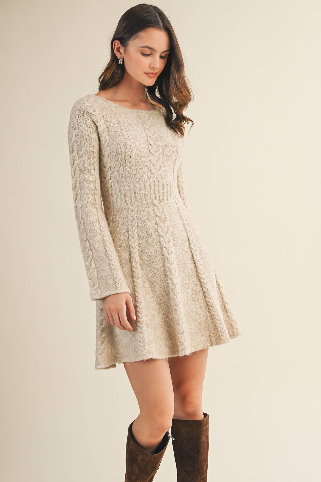 CABLE FLARE SWEATER DRESS