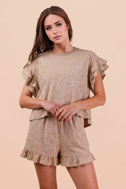 Curvy Floral Textured Knit Top & Shorts Set
