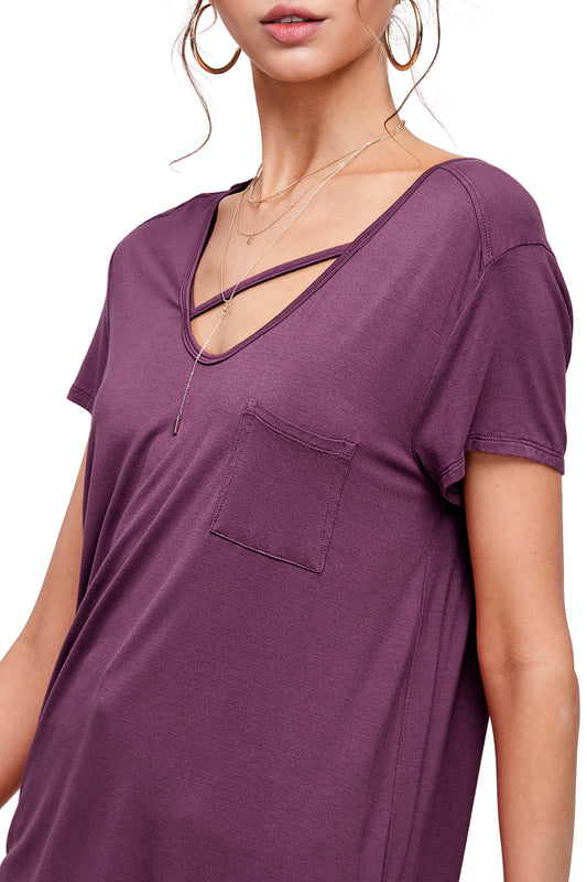Stretchy Cutout Front Pocket Short Sleeve Basic Top