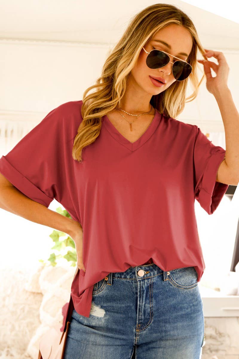 Short Roll-Up V-Neck Casual Knit Top