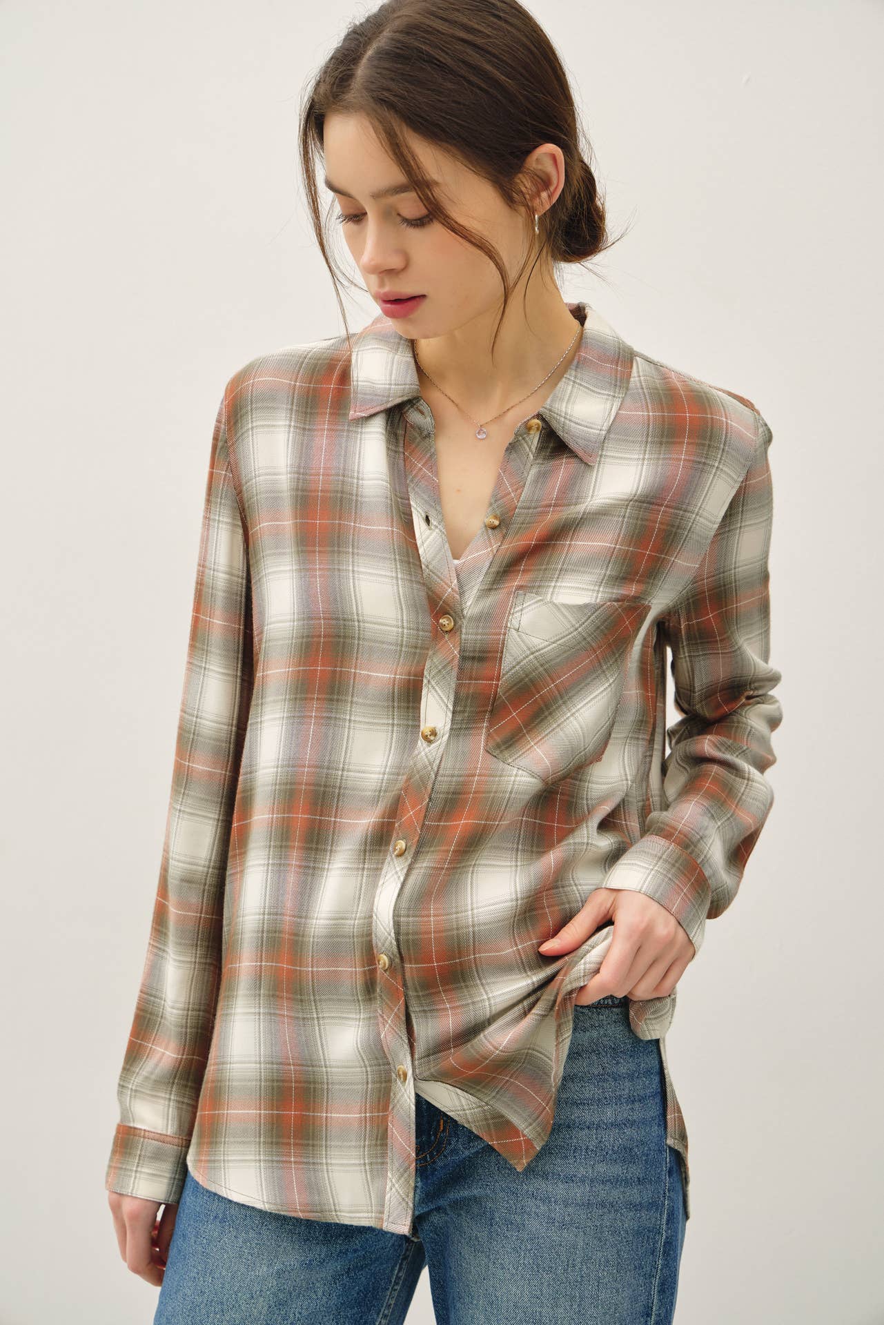 ROBERTSON PLAID LONGSLEEVE BUTTON UP SHIRT