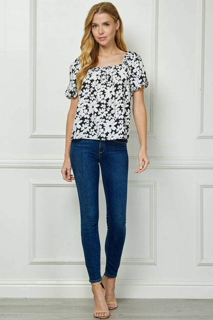Short Bubble Sleeve Trapeze Blouse