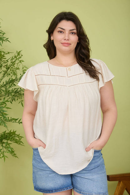 PLUS FRONT LADDER LINE LACE DETAIL FLOUNCE SLEEVE TOP
