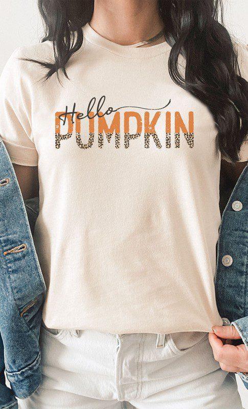 Leopard Print Hello Pumpkin Graphic Tee. - Southern Sassy Boutique