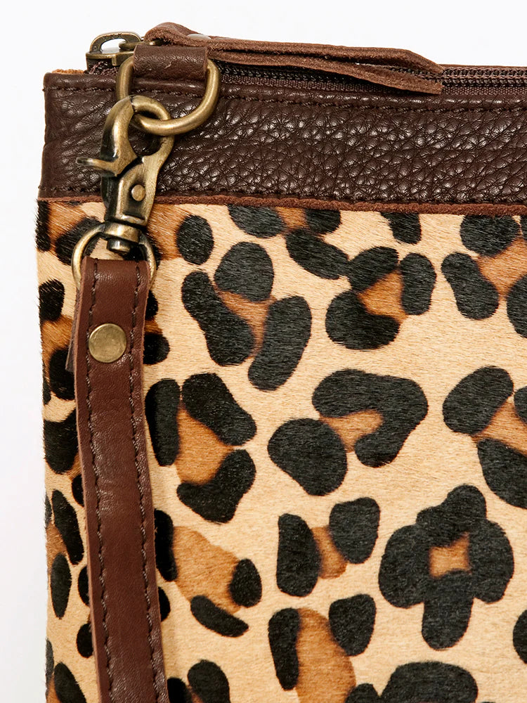 American Darling Leopard Print Handbag - Southern Sassy Boutique