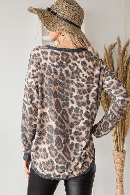 Long Sleeve Leoapard Top - Southern Sassy Boutique