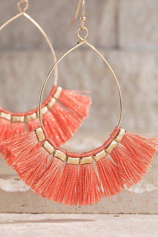 Image: EARRING Coral | Southern Sassy Boutique