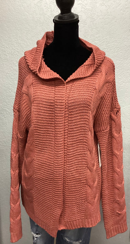 Cable Pattern Hooded Sweater